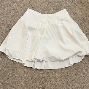 Elegant White Women's Skirt